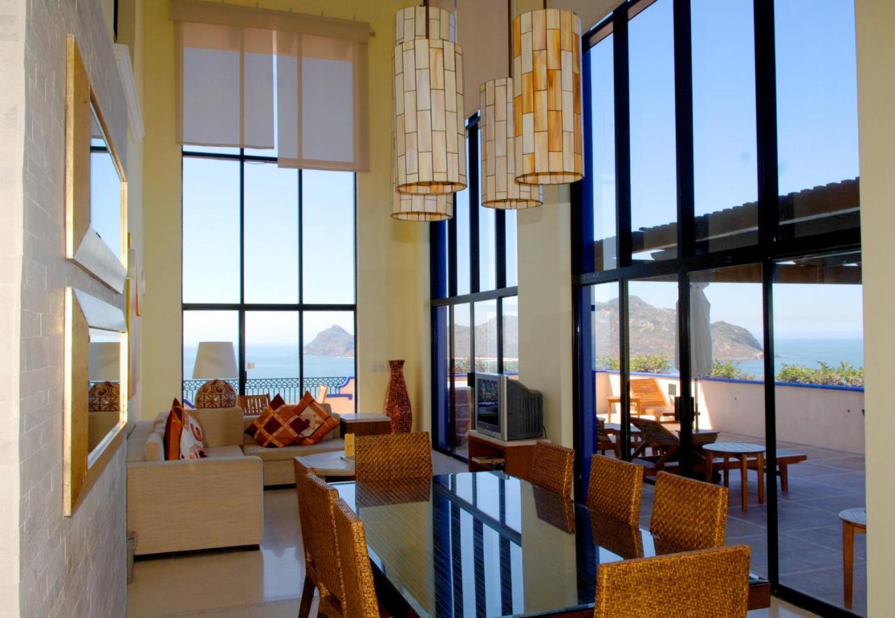 منتجع رويال فيلاز ماساتلان المظهر الخارجي الصورة The Sky Bar