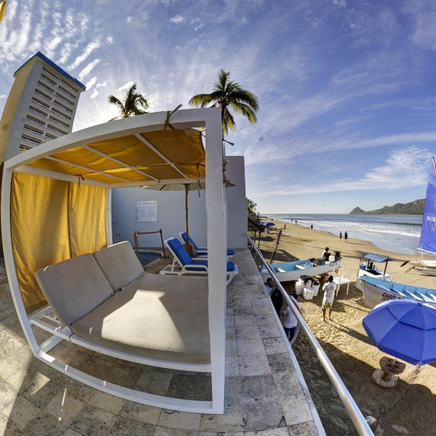 منتجع رويال فيلاز ماساتلان المظهر الخارجي الصورة Beach at the Grand Palladium Resort