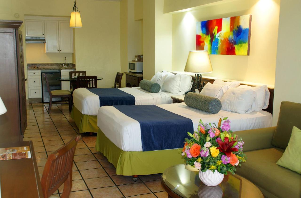 منتجع رويال فيلاز ماساتلان المظهر الخارجي الصورة A typical hotel room