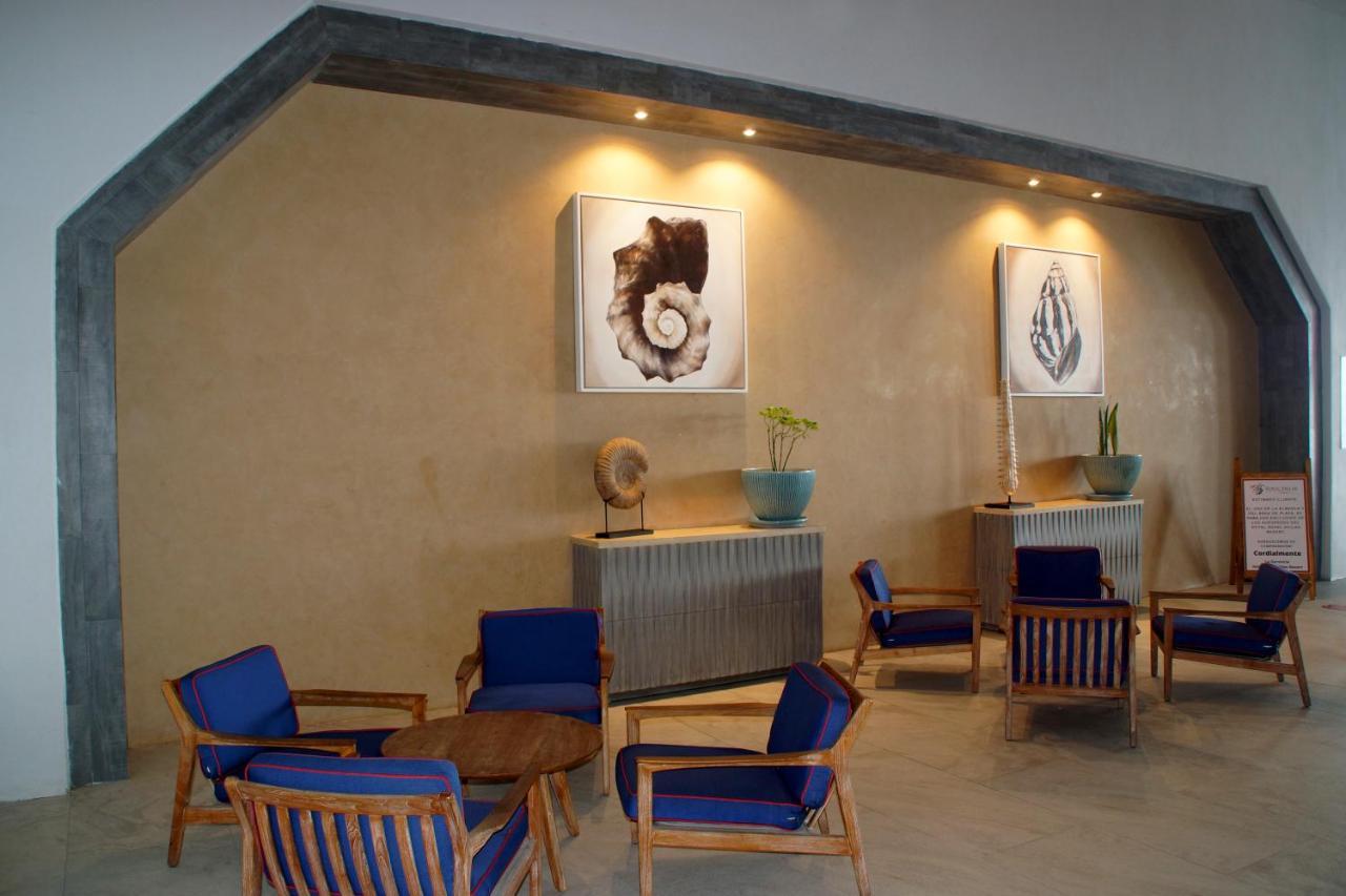 منتجع رويال فيلاز ماساتلان المظهر الخارجي الصورة The lobby of the hotel