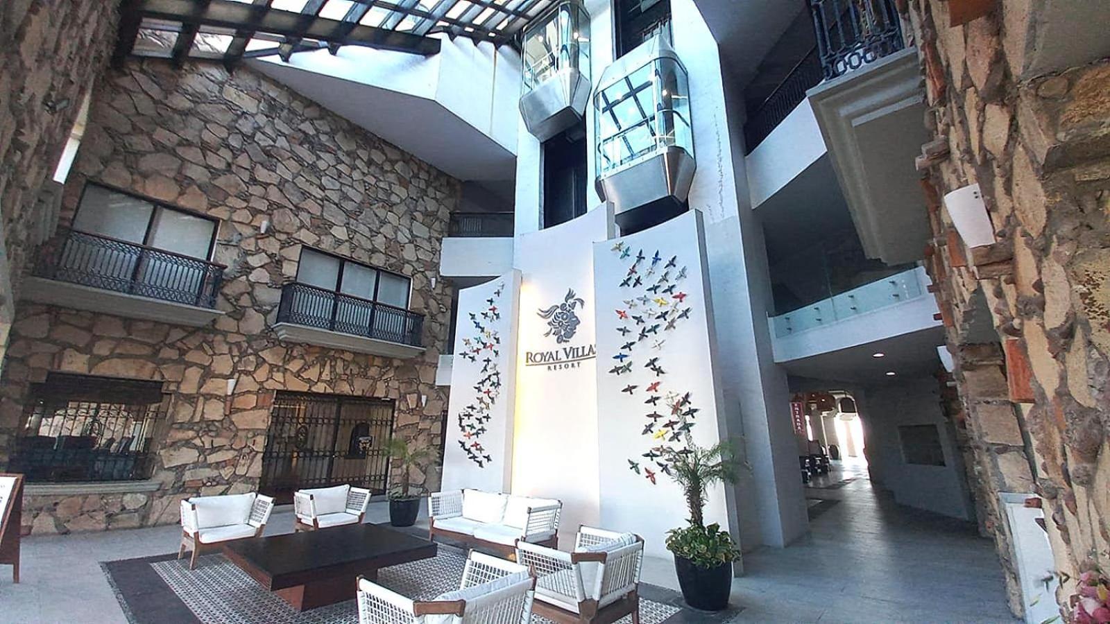 منتجع رويال فيلاز ماساتلان المظهر الخارجي الصورة The lobby of the hotel